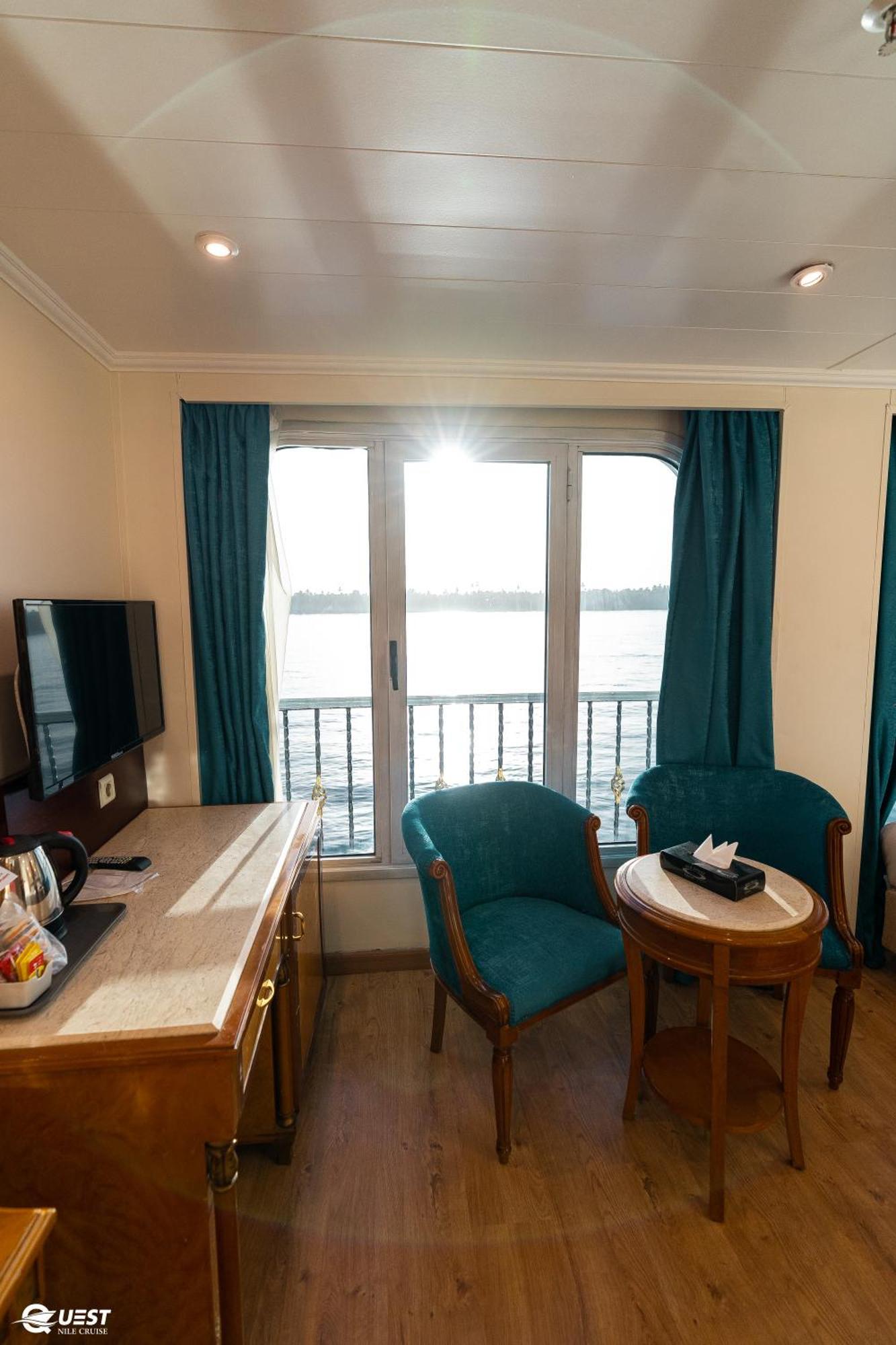 Nile Quest Cruise - 4 Or 7 Nights From Luxor Each Saturday And 3 Or 7 Nights From Aswan Each Wednesday Hotel Exterior photo